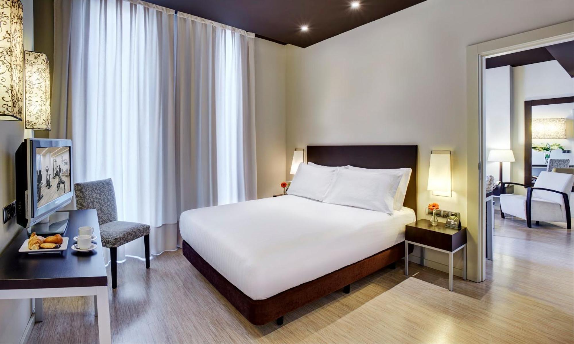 Junior Suite,1606547038:JPEG