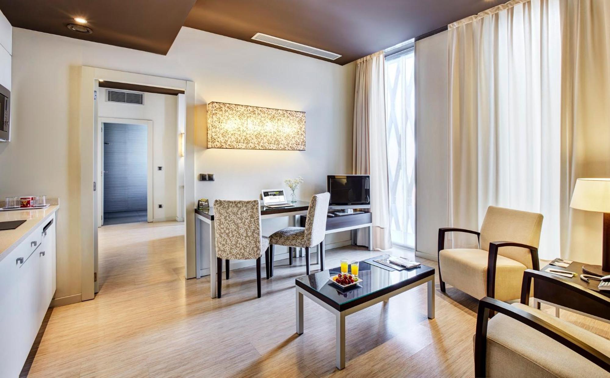 Junior Suite,1647715541:JPEG